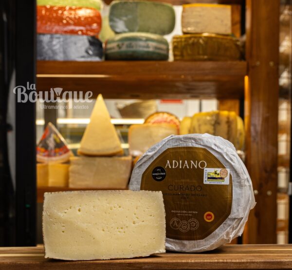 QUESO ADIANO CURADO